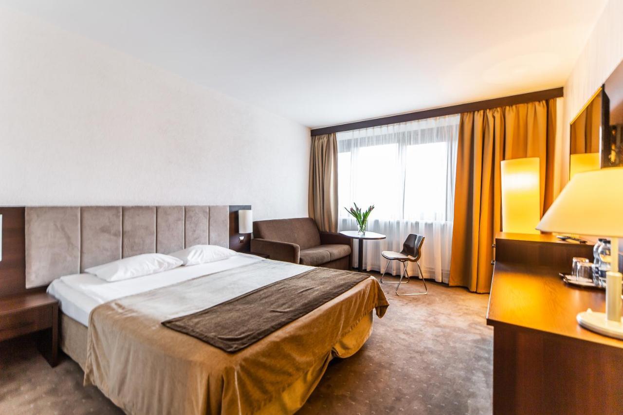 Hotel Solny Kolobrzeg Exterior photo